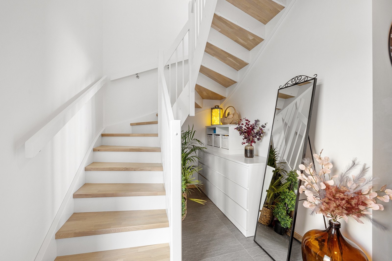 Trapp til andre etasje. Galleribilde