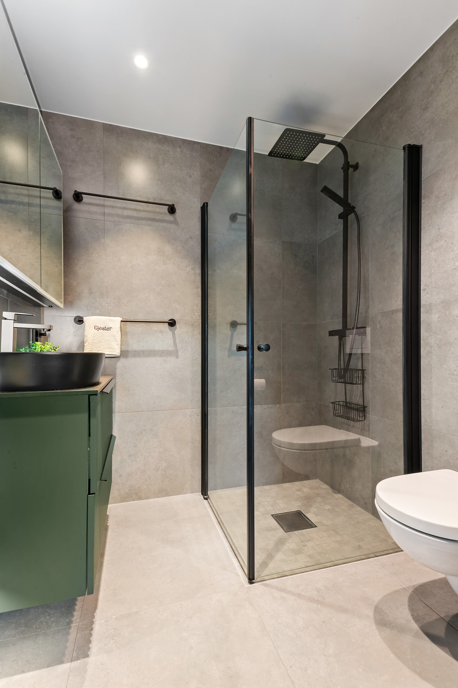 Stilfullt bad 2. etasje Galleribilde