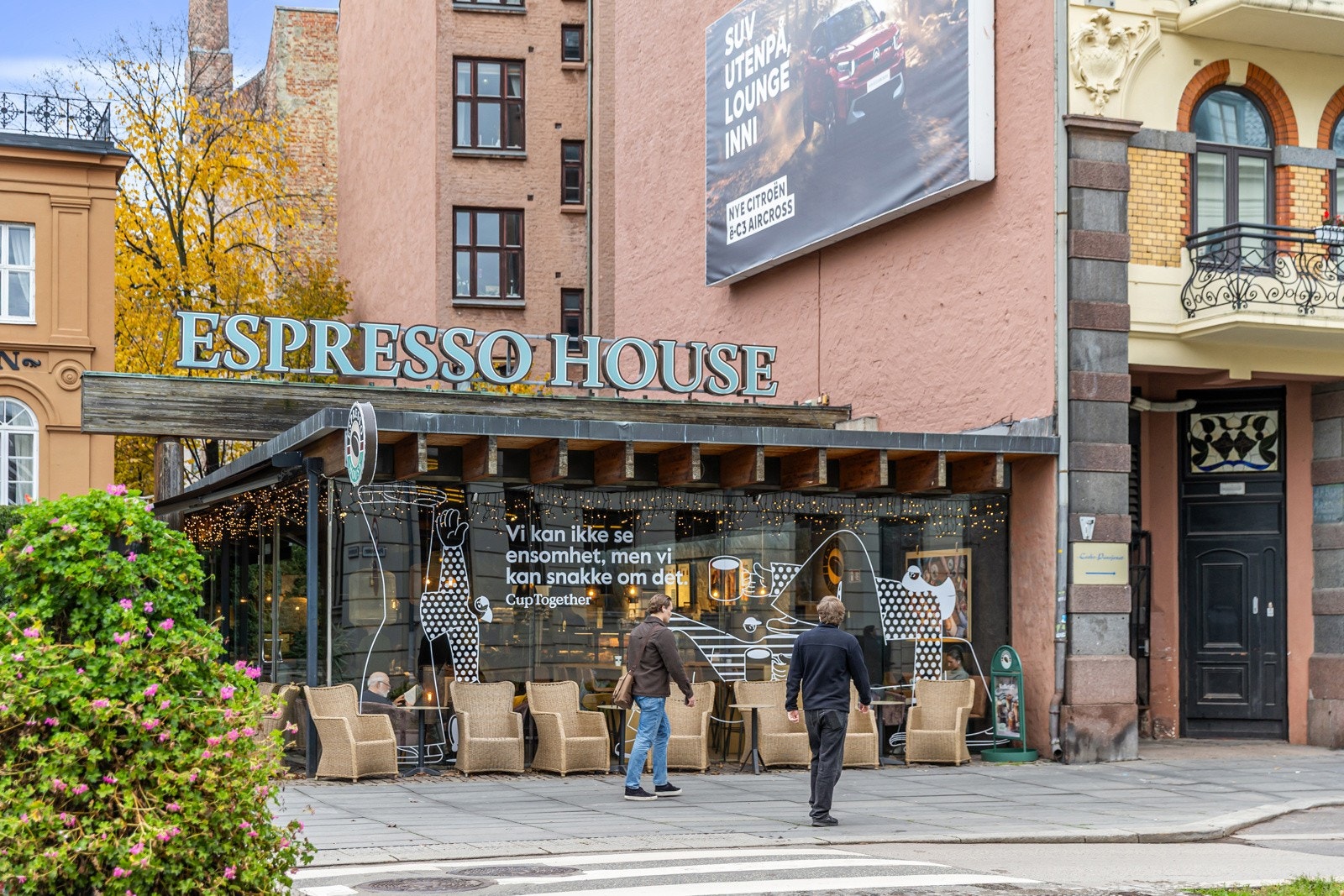 Leiligheten er rett ved alle bymessige fasiliteter og gode rekreasjonsområder Galleribilde