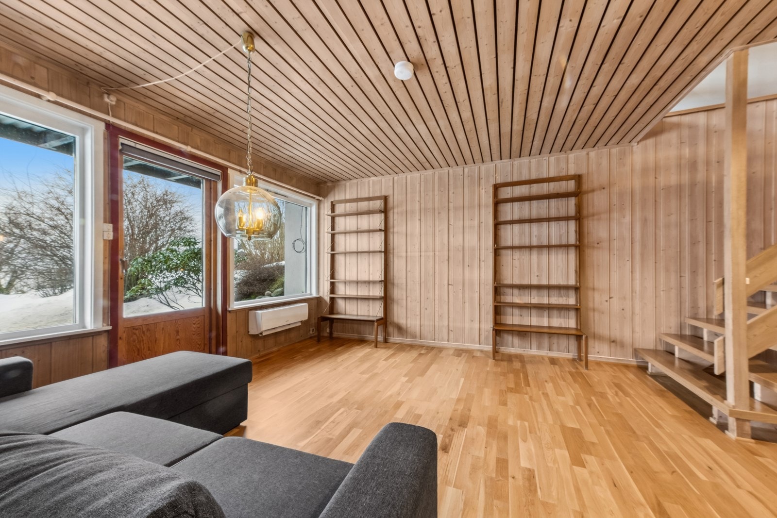 Installert varmepumpe i kjellerstuen. Galleribilde