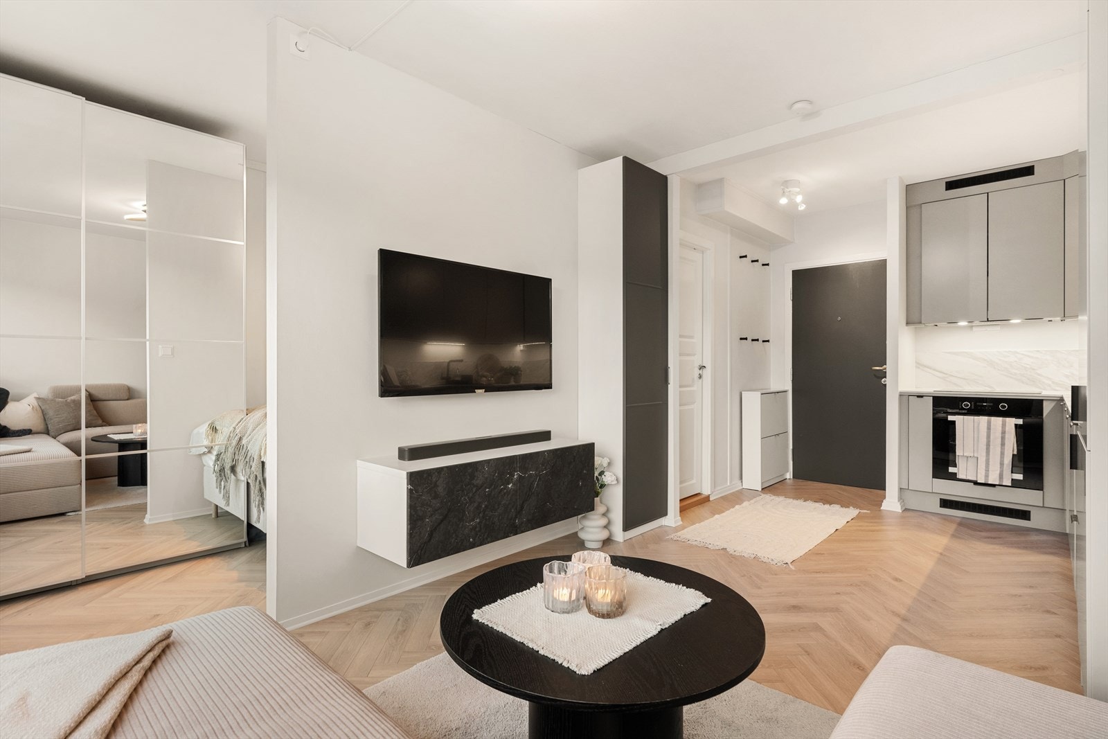 - Leilighetens praktiske planløsning gjør den enkel å innrede - Galleribilde