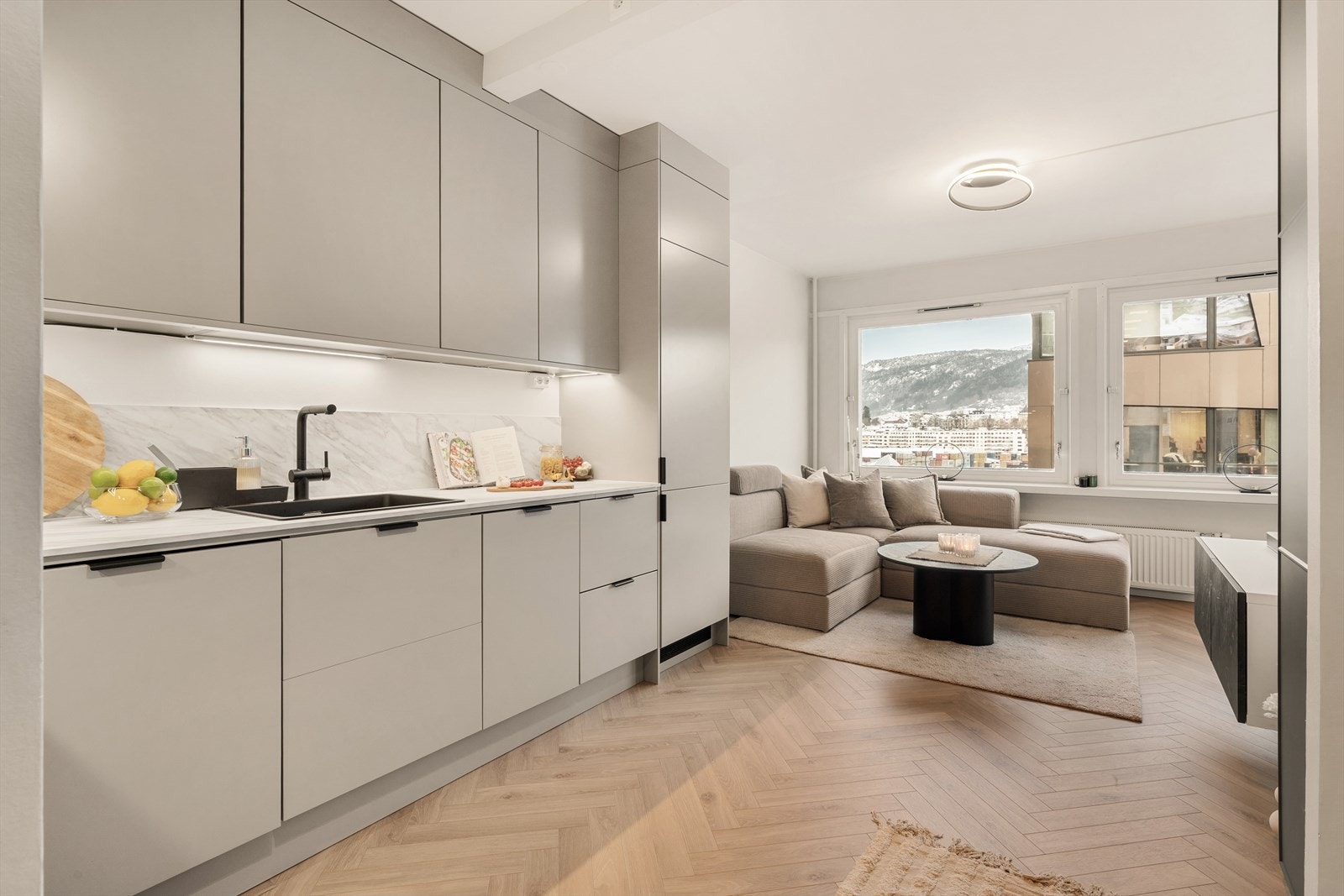 - Emera eiendomsmegling v/Erlend Stokmo har gleden av å presentere Carl Konows gate 36 - Galleribilde