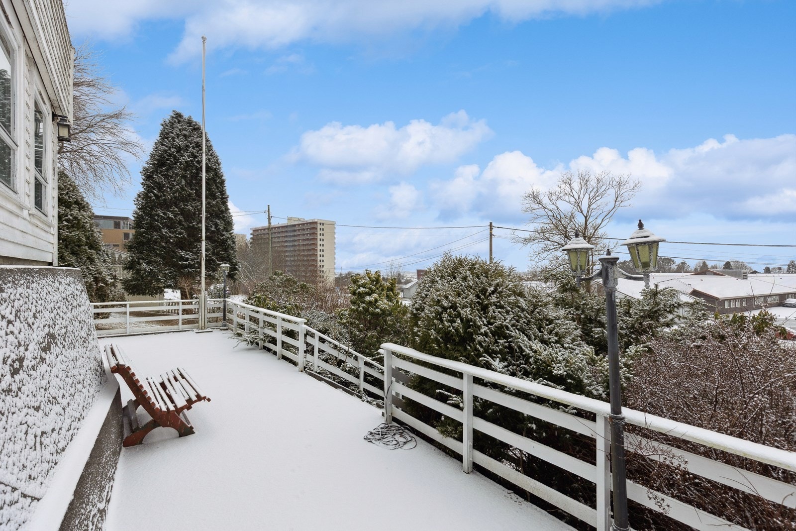Fin utsikt ut over nærområdet. Galleribilde
