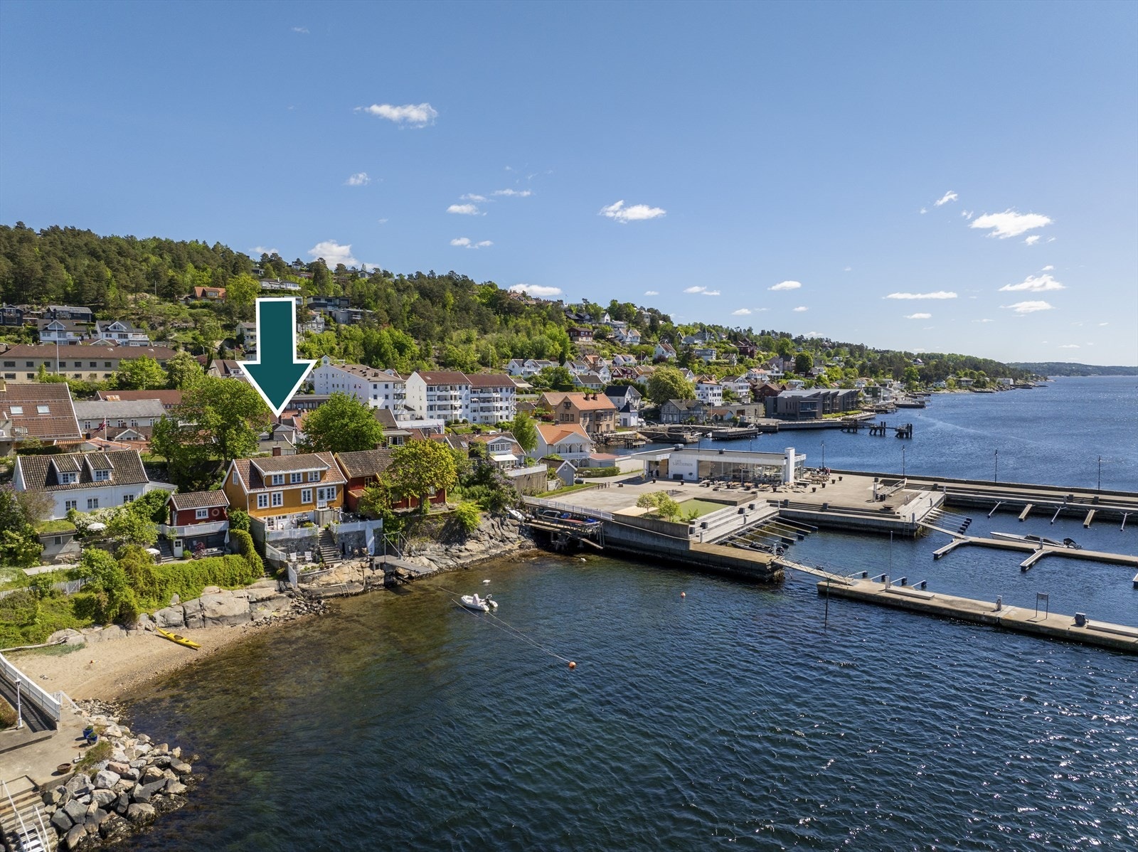 Unik mulighet til å bo i Drøbaks historiske sentrumsgater. Galleribilde