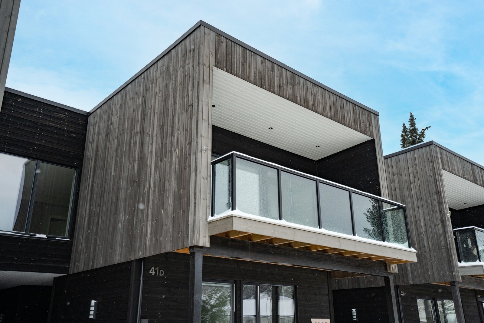 Velkommen til Nye Tindlundvei 41D, presentert av ASK Meglerverket v/Sondre Lien! Galleribilde