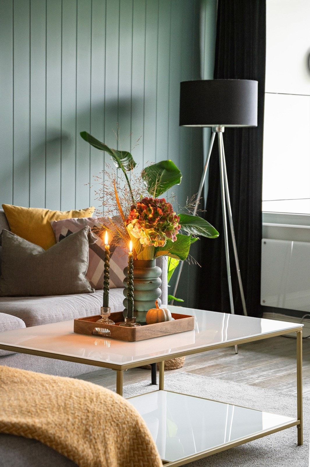 Det er nylig gjennomført en omfattende rehabilitering av fasadevegger, nye vinduer, nye balkongdører og balansert ventilasjon i regi av borettslaget. Galleribilde