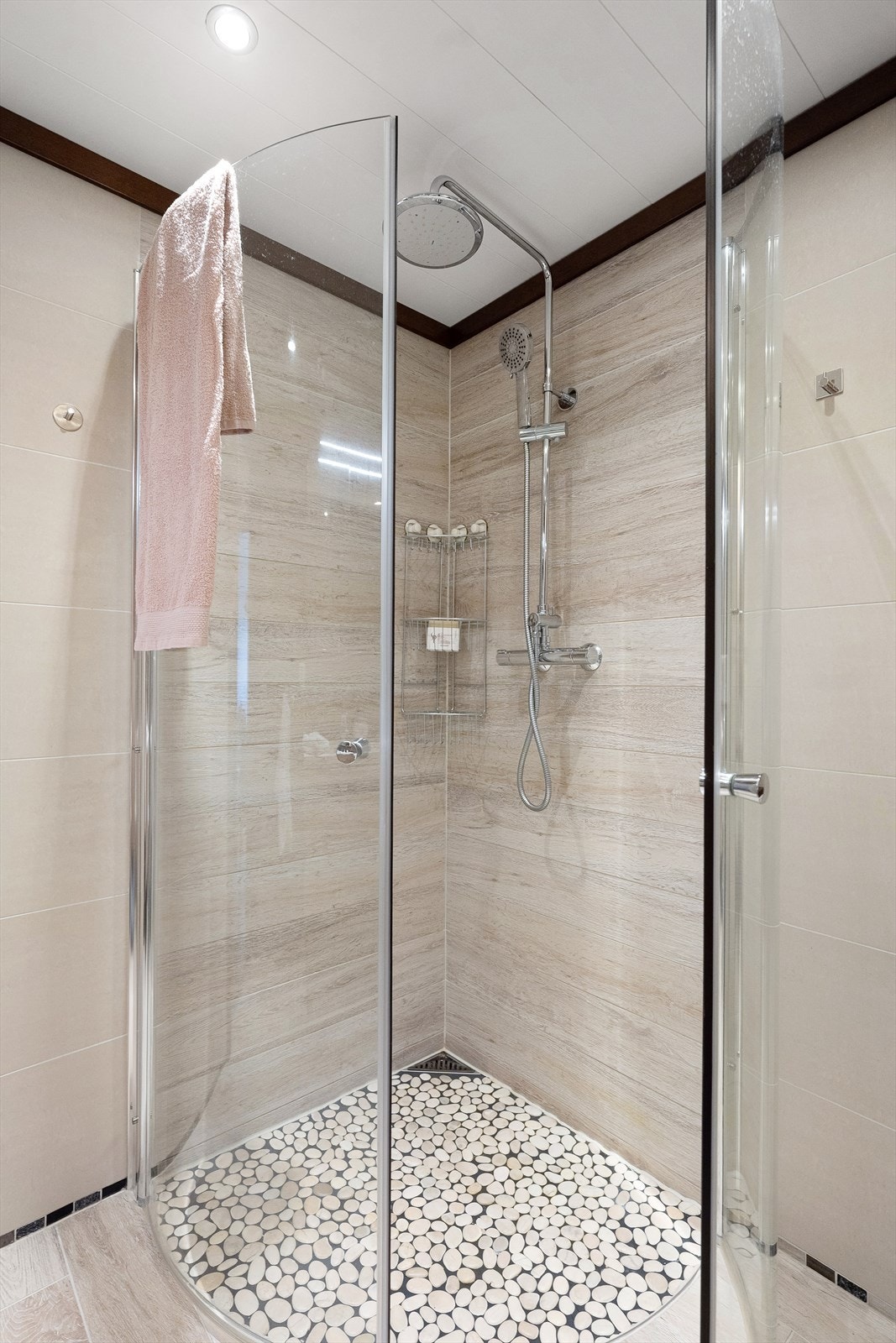 Baderom - dusjhjørne Galleribilde