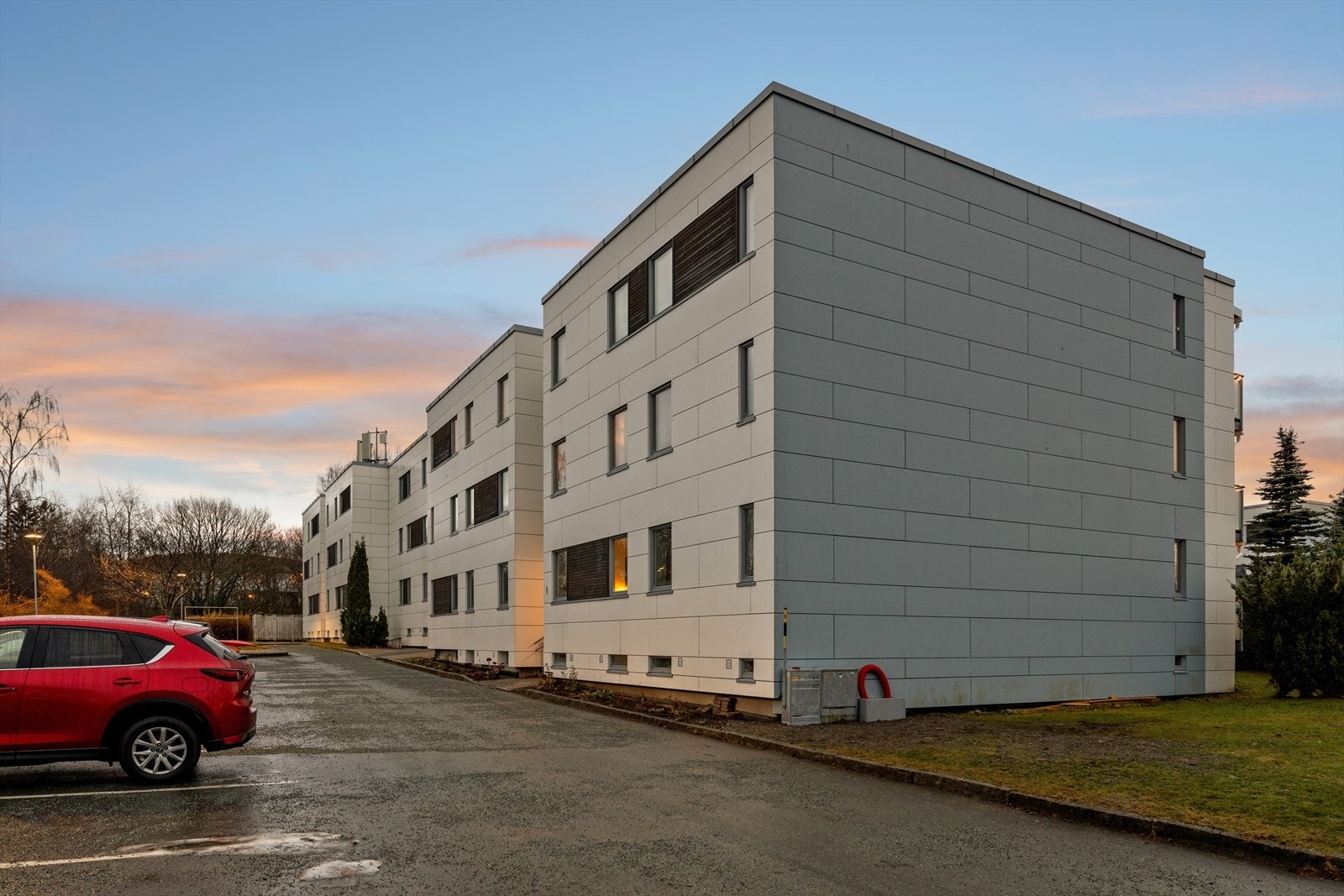 Tunvegen BL - Velkommen til hyggelig visning! Galleribilde