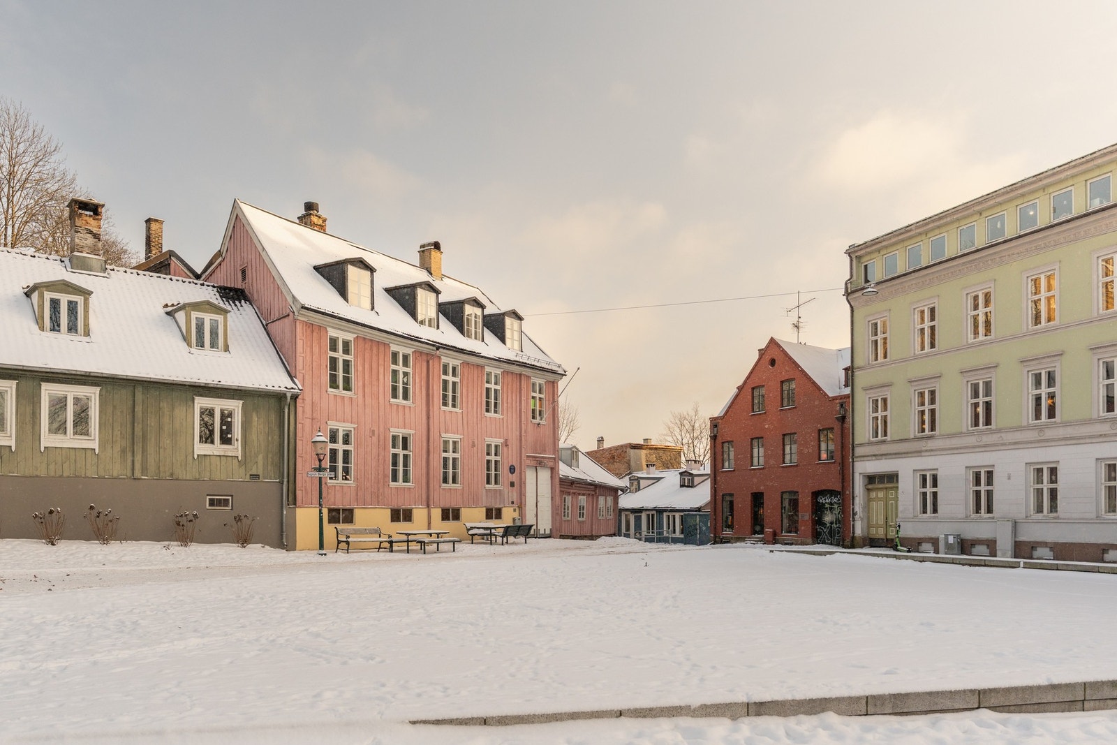 Fra boligen er det gangavstand til grønne lunger som Kristparken, Kubaparken og St. Hanshaugen. Galleribilde
