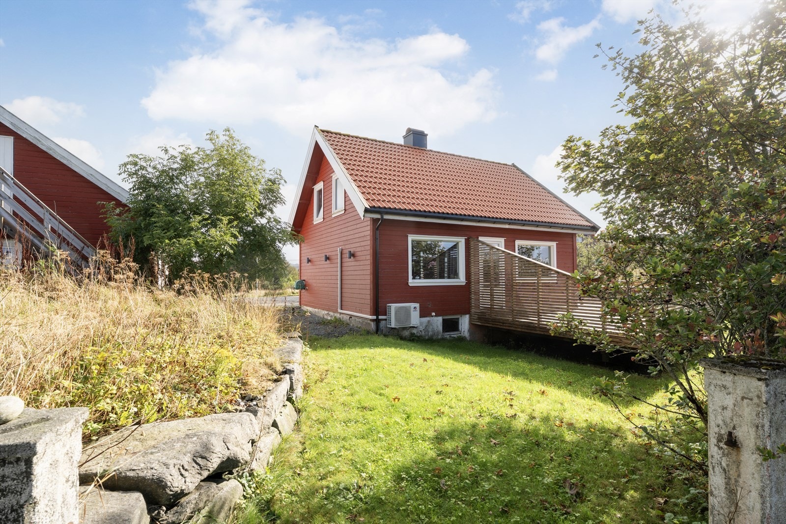 Hagen fremstår som velholdt og lettstelt, med fine grøntarealer Galleribilde