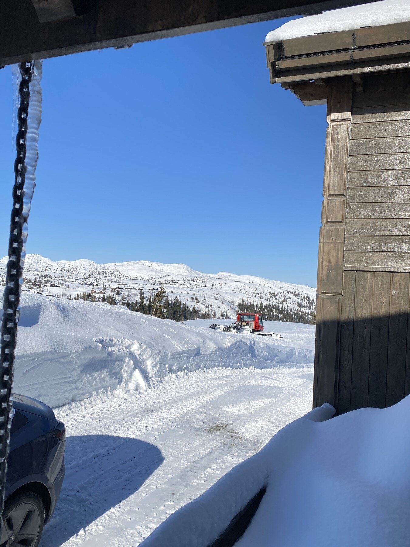 Her får du fine "trikkeskinner" rett utenfor hyttedøra Galleribilde