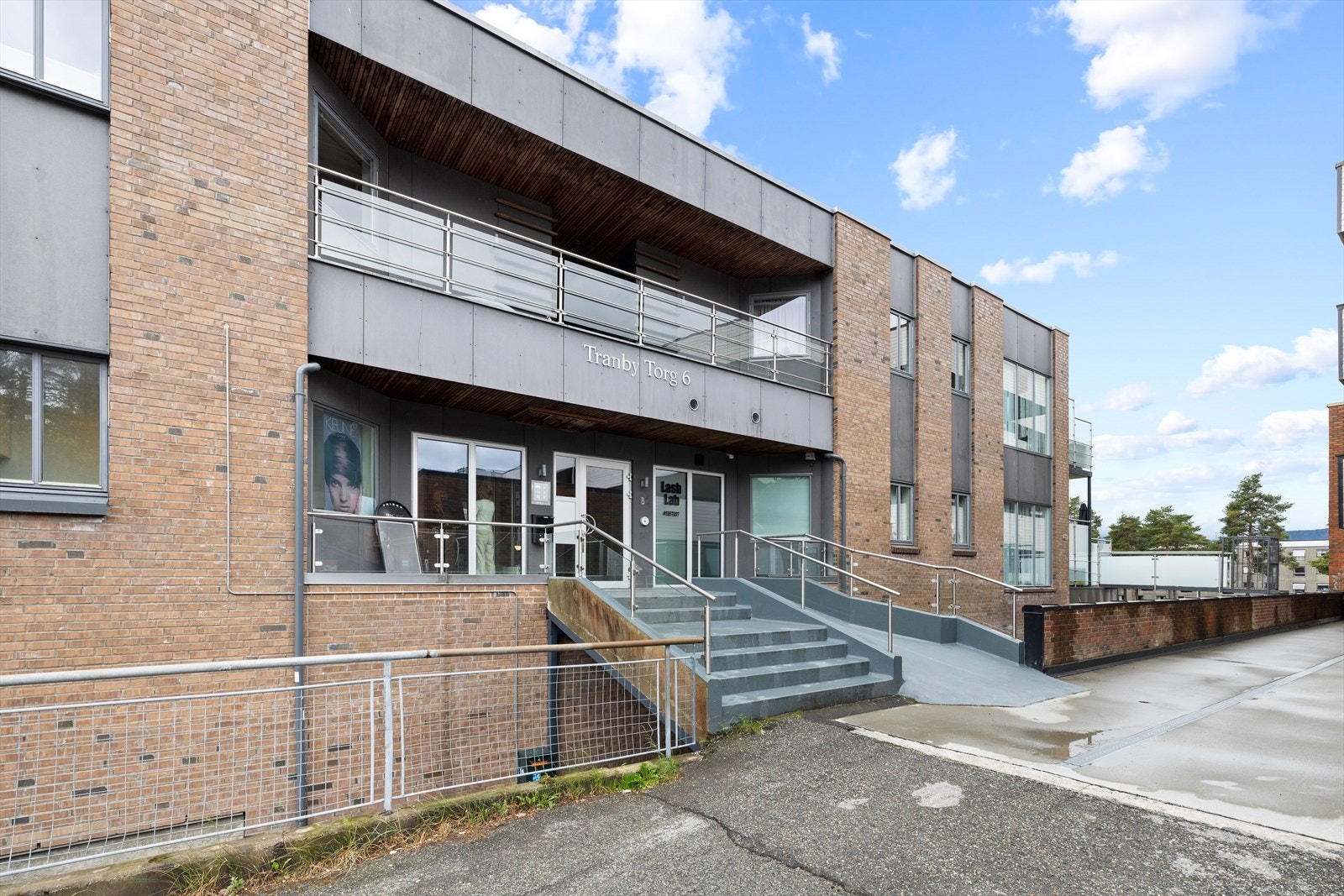 Velkommen til Tranby Torg 6. Galleribilde