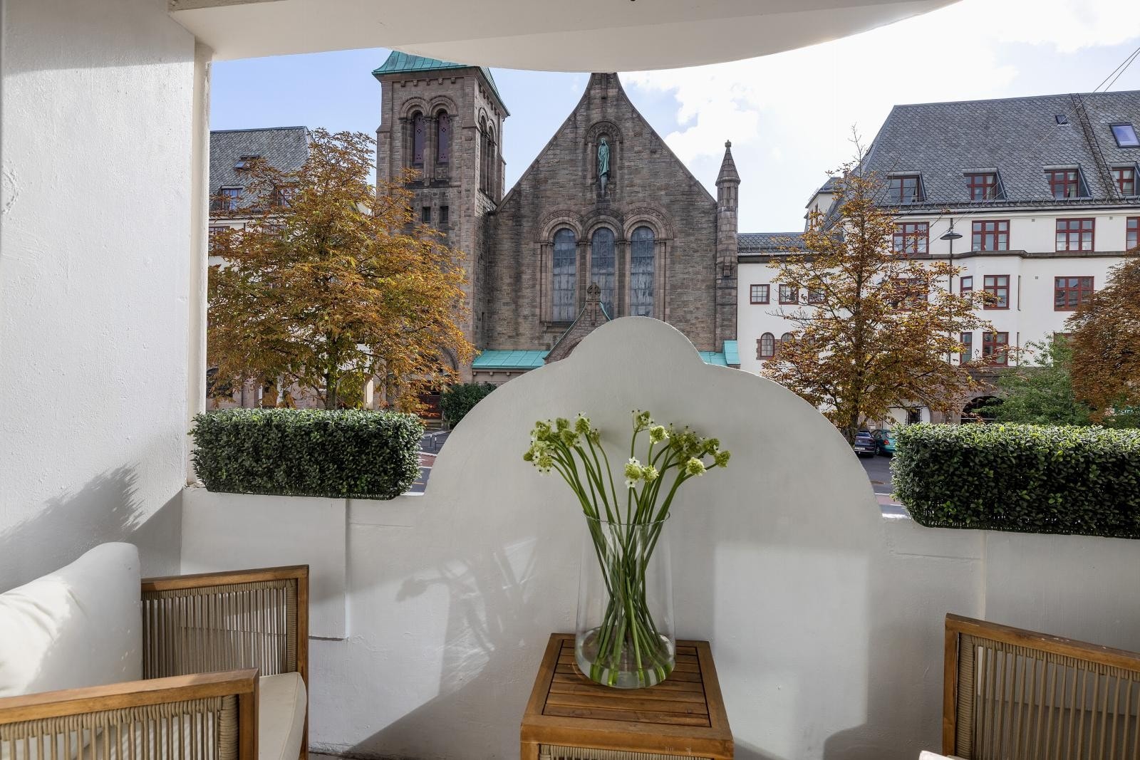 Hyggelig utsyn mot Frogner kirke Galleribilde