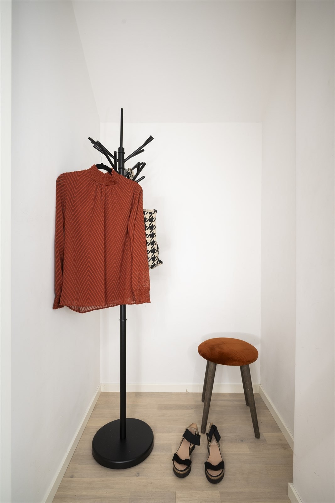 Innvendig bod. Galleribilde