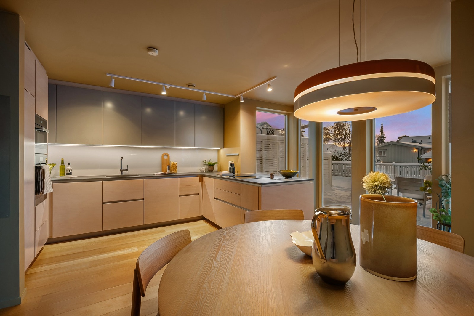 Kveldsstemning. Galleribilde