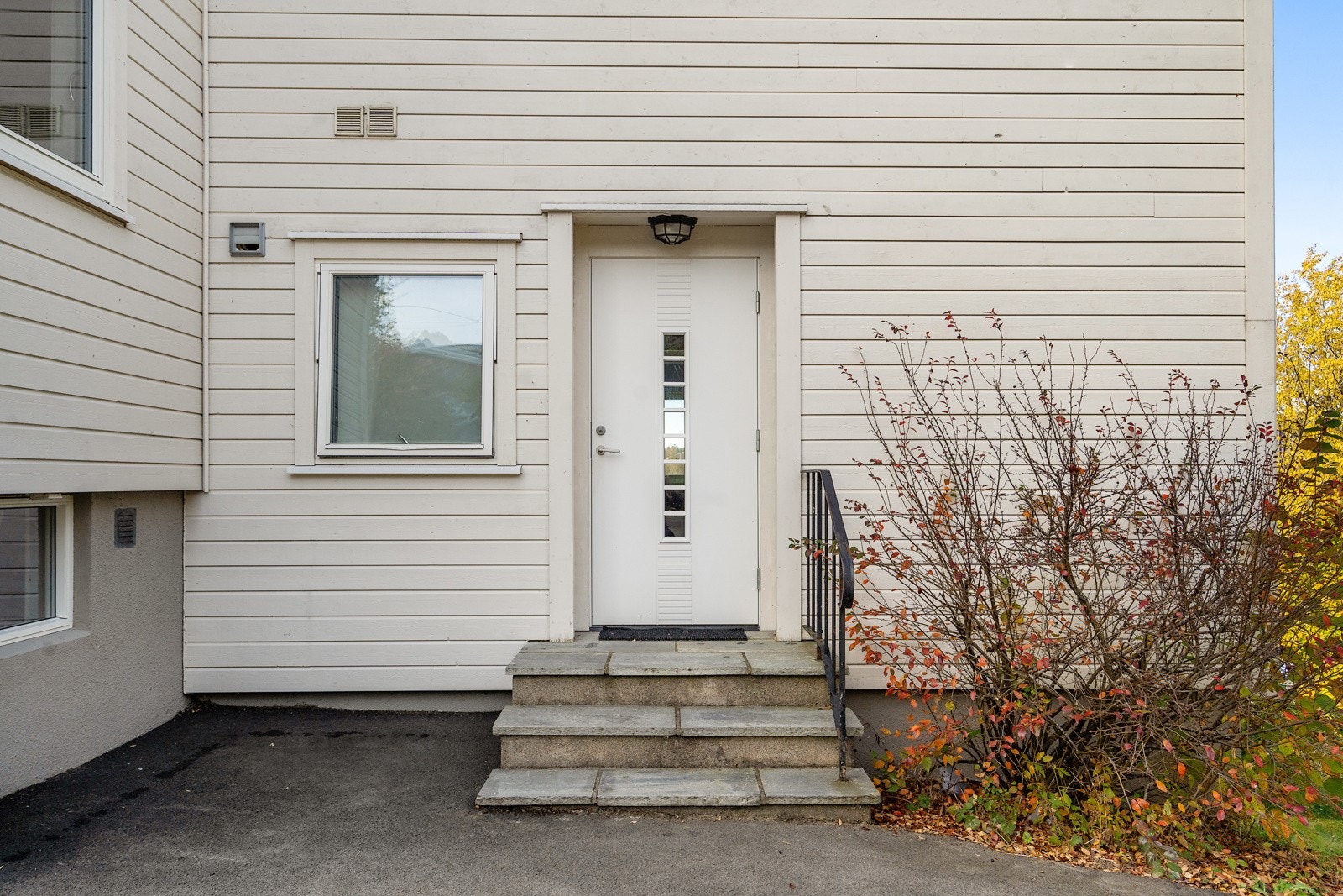 Egen inngang til utleiedelen Galleribilde