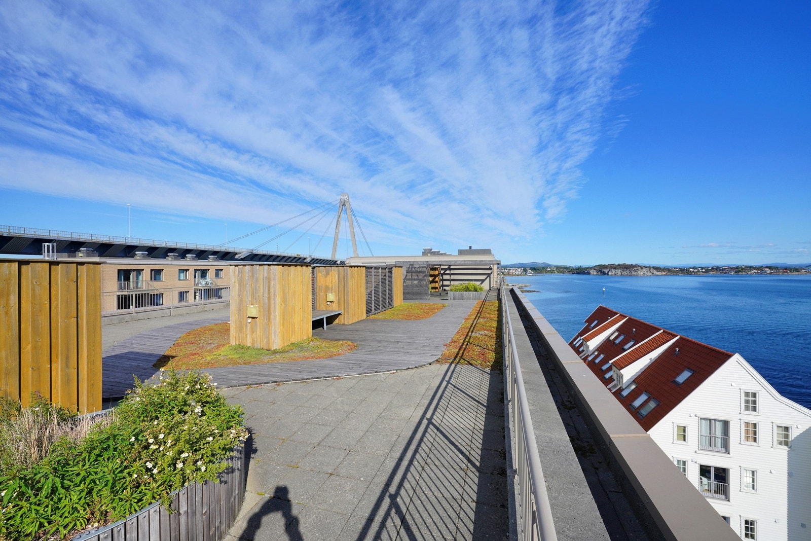 Her har du en av byens beste utsikter - perfekt for sommerfesten! Galleribilde