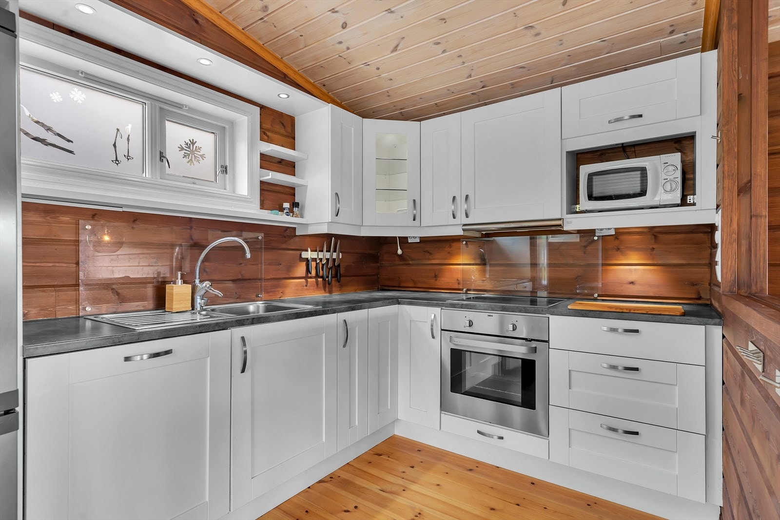 Stilrent kjøkken Galleribilde