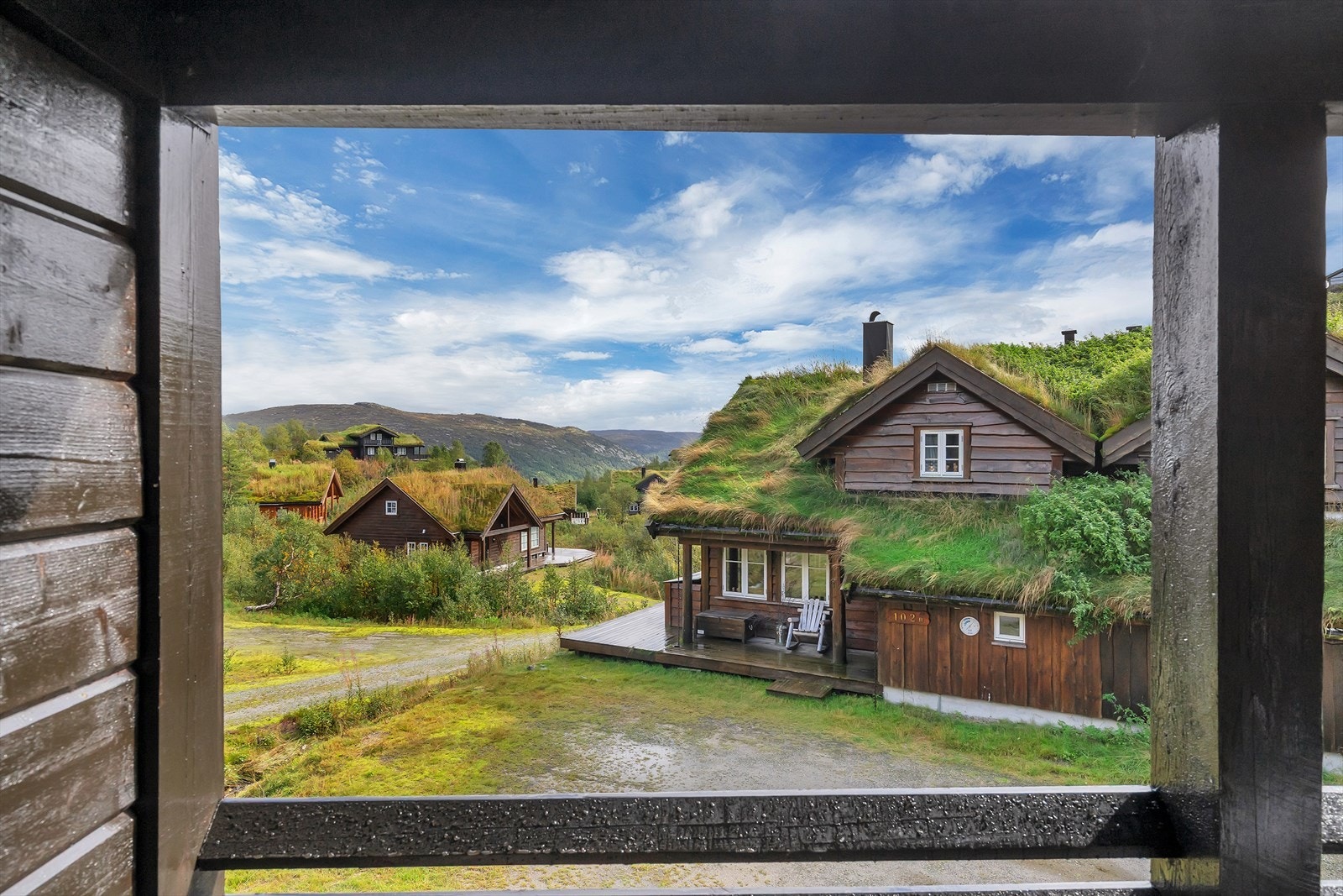 Her kan hyttedrømmen nytes - sommer som vinter Galleribilde