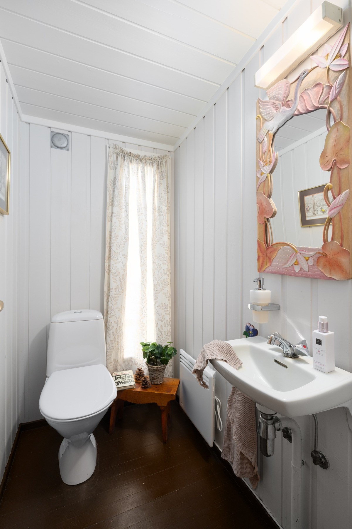 Separat toalettrom. Galleribilde