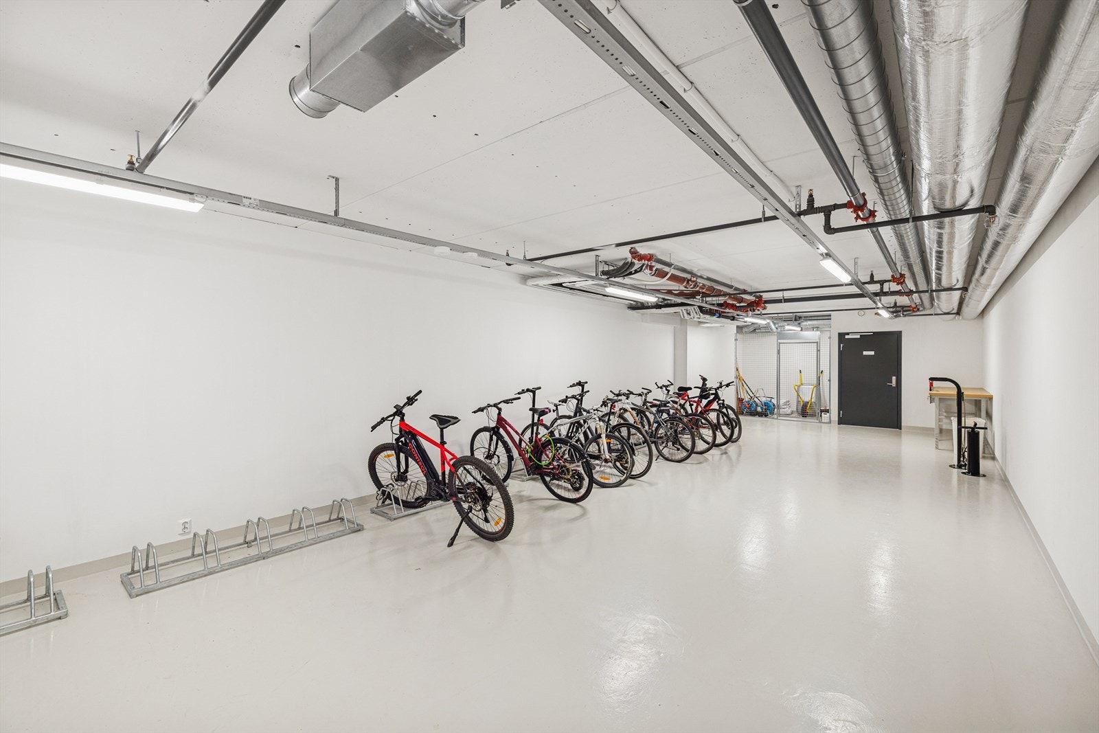 Felles sykkelbod. Galleribilde