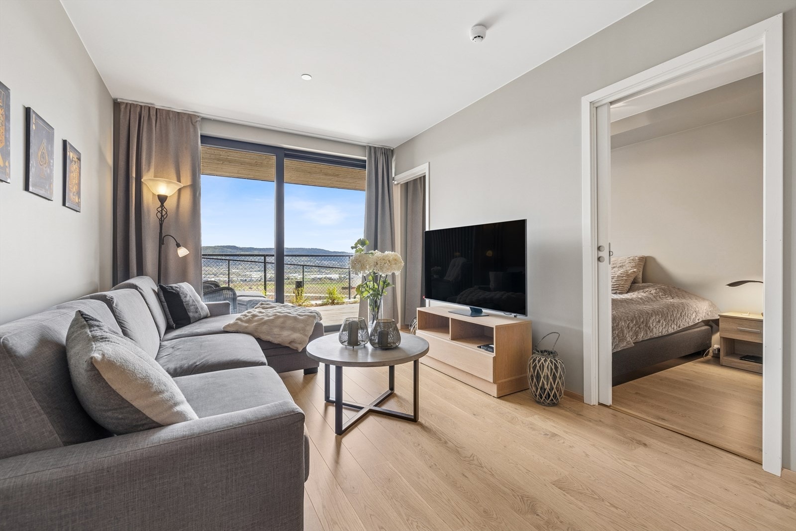 Velkommen til Øvre Lianvei 21, presnetert av Kent Salte. Galleribilde