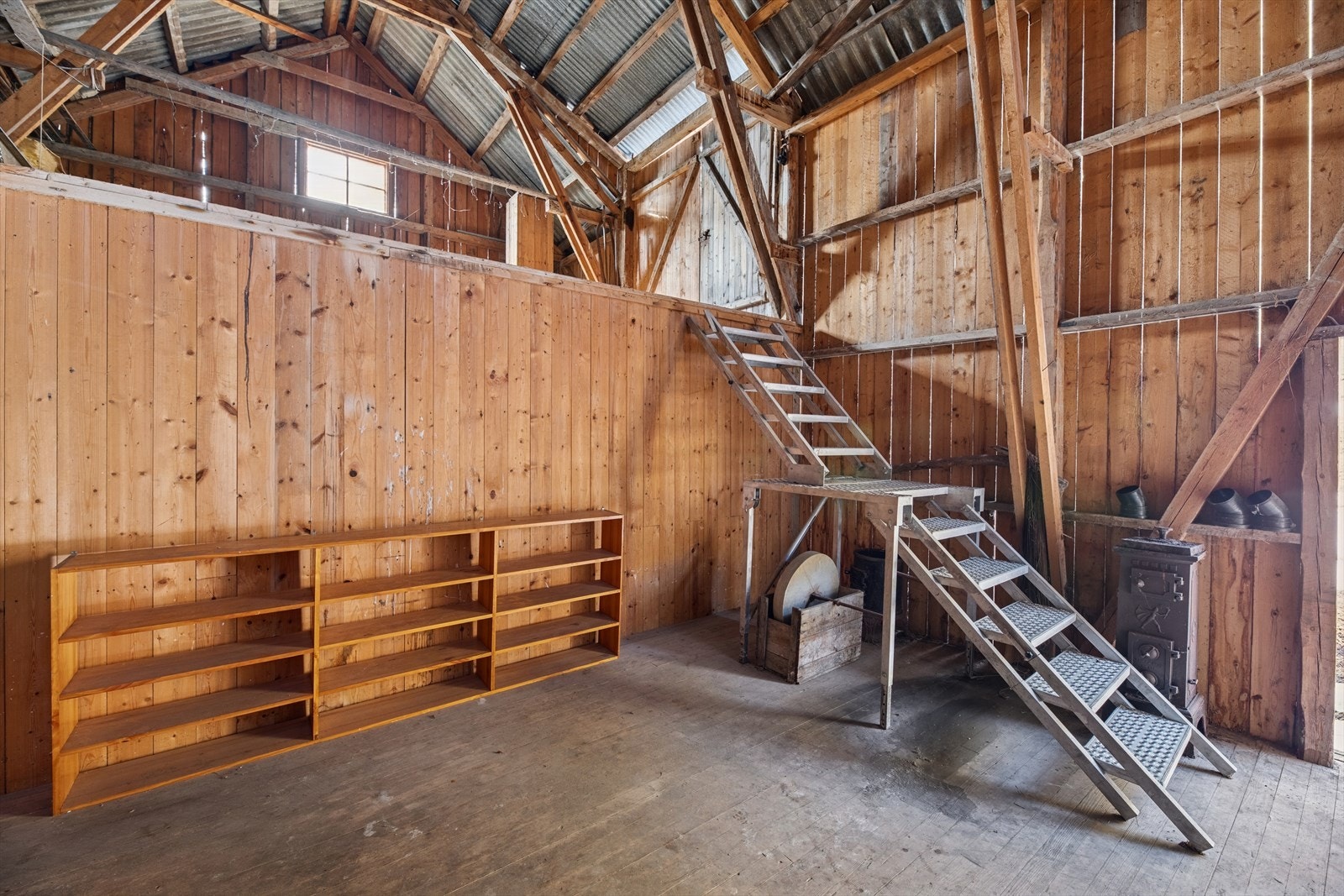 Bilde fra løen. Galleribilde