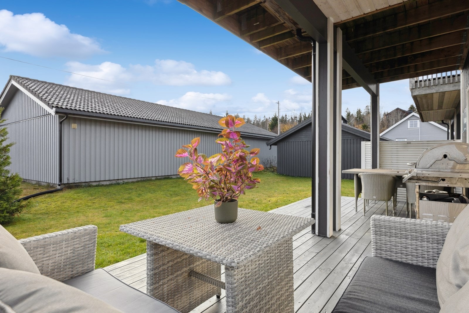 Terrasse. Galleribilde