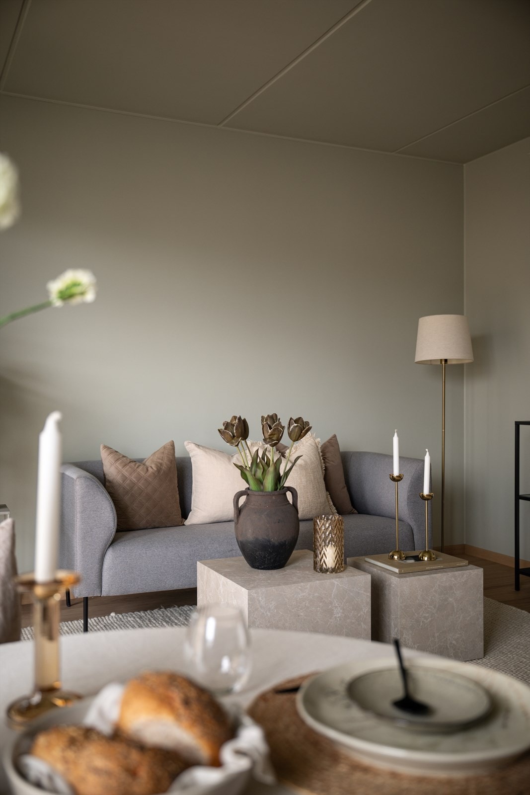 Vannbåren varme i gulv i stue/kjøkken. Galleribilde