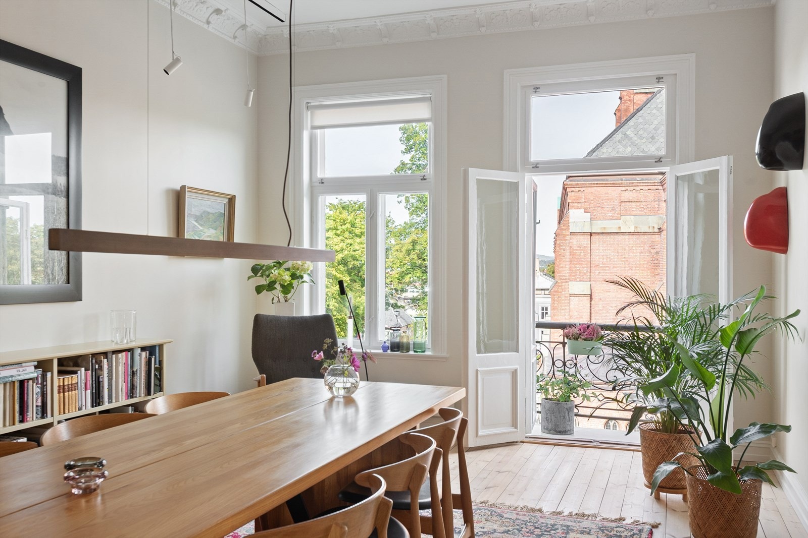 Det er god plass til stort langbord Galleribilde