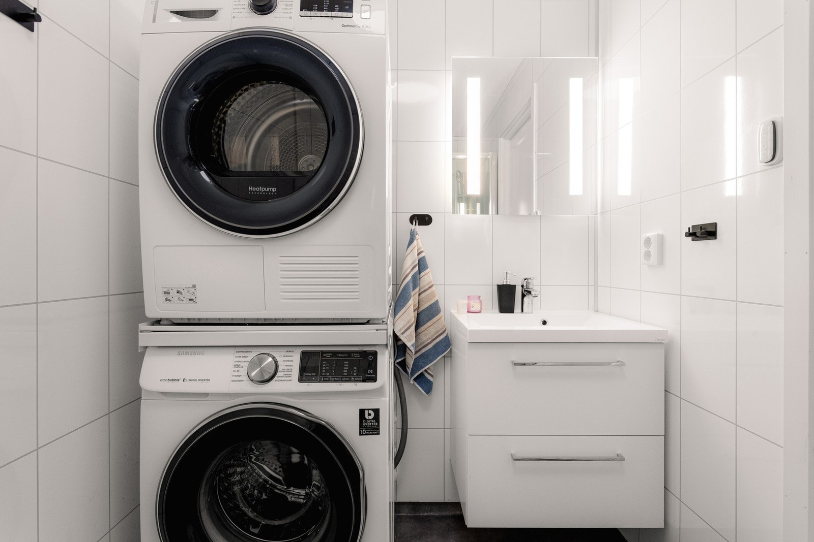 Mekanisk avtrekk i himling sørger for god ventilasjon. Galleribilde