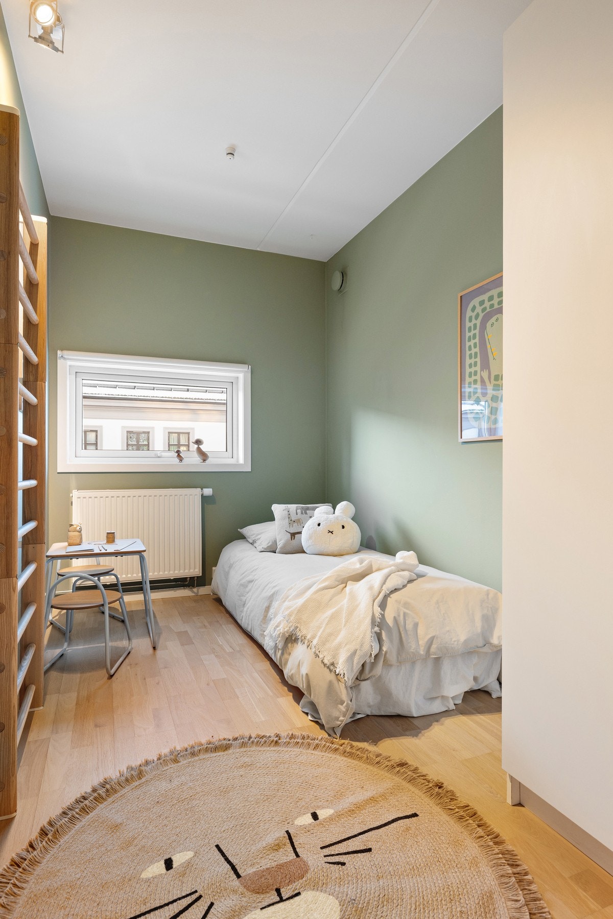 Soverom 3. Flere bruksmuligheter som kan tilpasses etter behov; soverom/gjesterom/ekstra oppbevaring m.m. Galleribilde