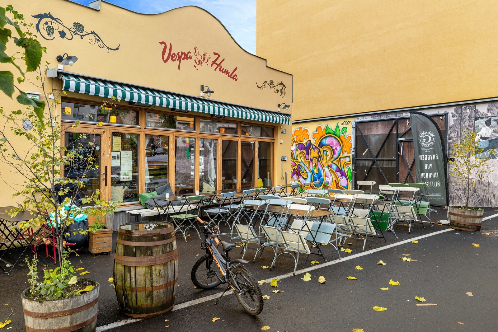 Sjarmerende nabolagskafé Galleribilde