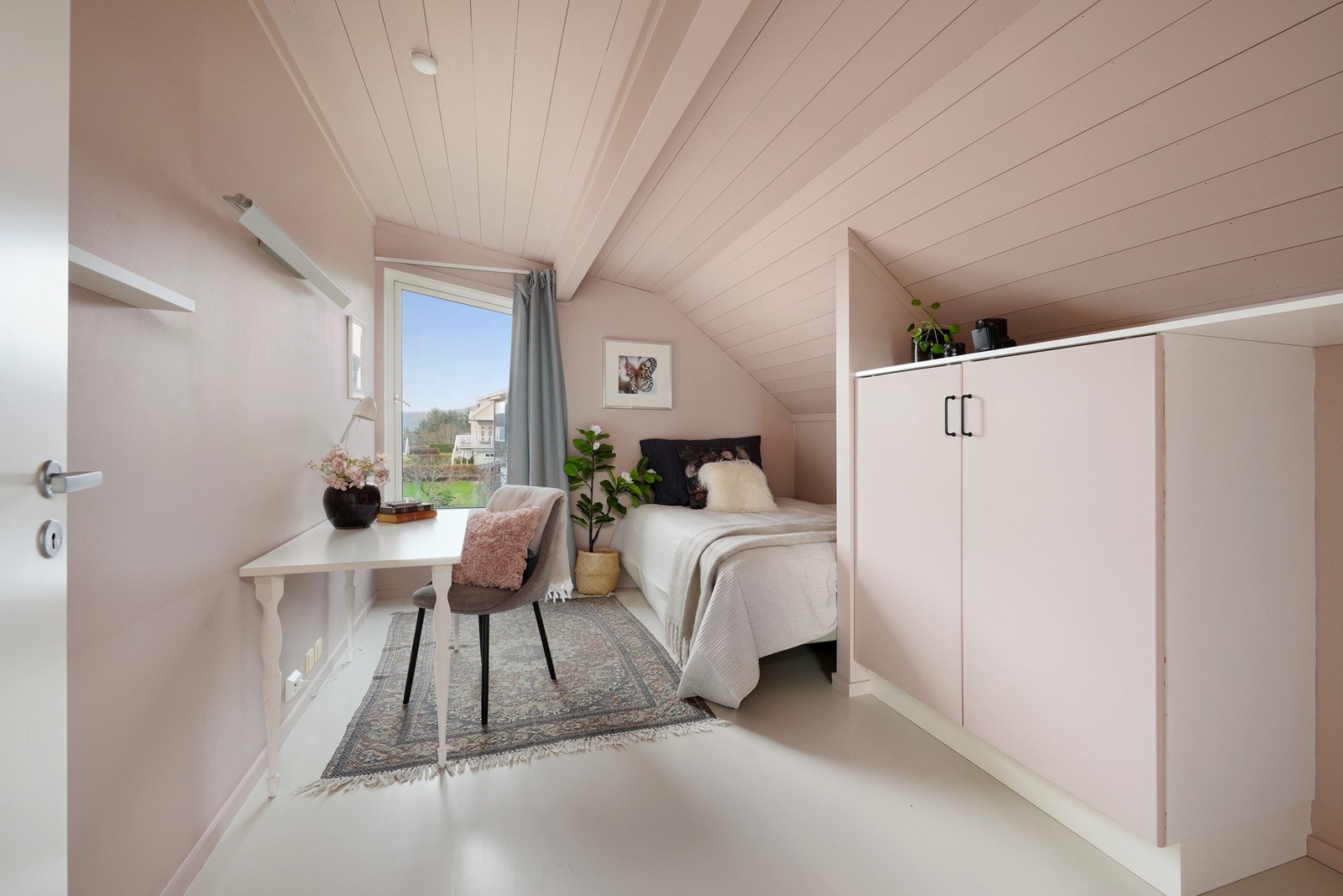 Soverom. Galleribilde