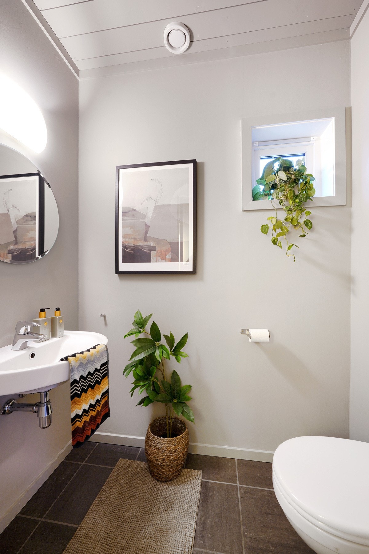 Toalettrom 1.etg. Galleribilde