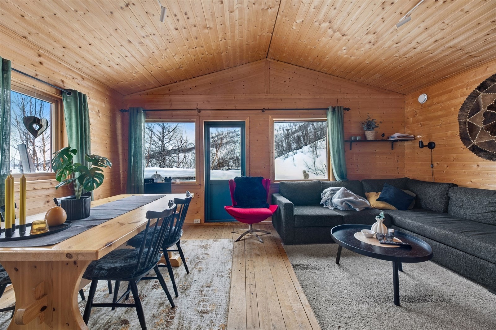 Fritidsbolig på festet tomt, oppført i 1993. Galleribilde