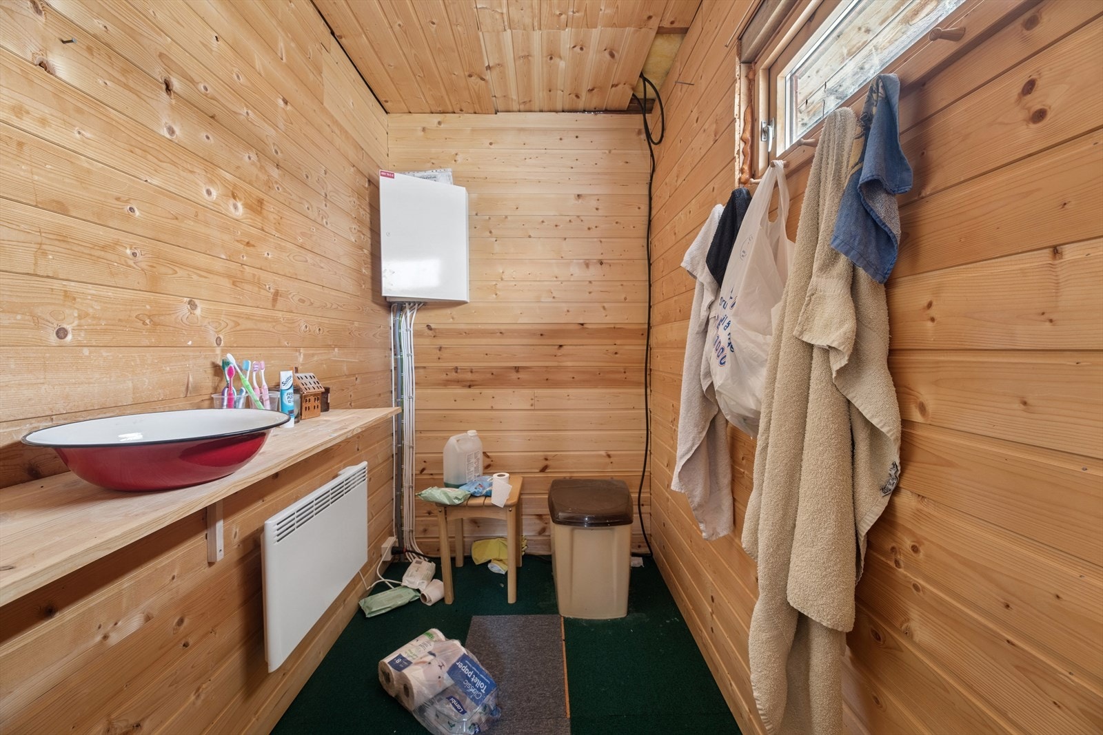 Toalettrom. Galleribilde