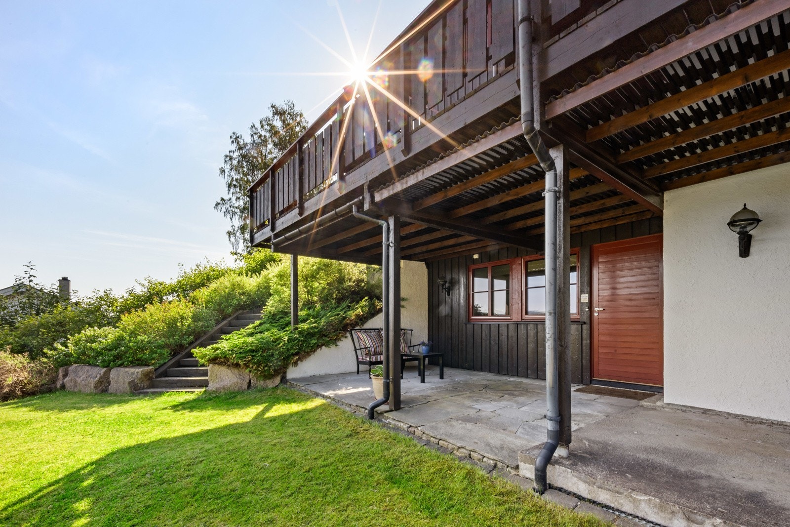 Inngang til u.etasje Galleribilde