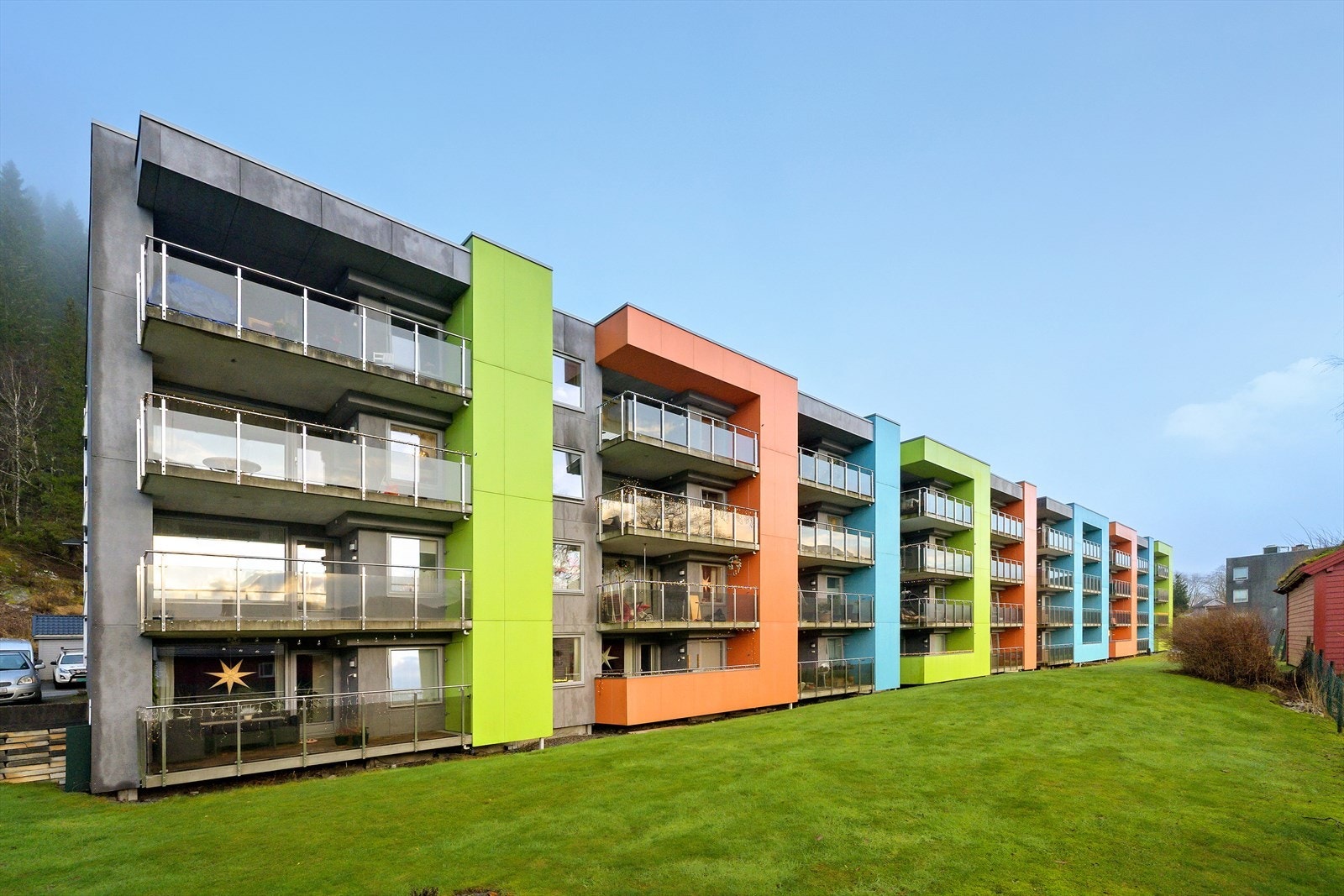 Burettslaget gjennomført omfatande rehabilitering i perioden 2013.15. Då vart det mellom anna etterisolert, laga nye balkongar og fasadar. Galleribilde