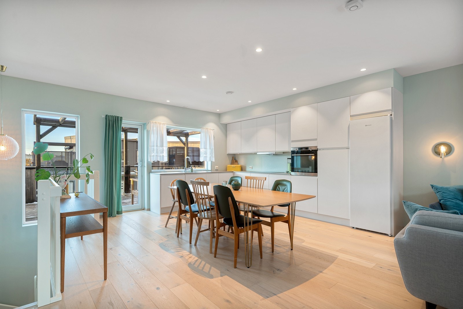 Velkommen til Gabbroveien 15 v/ Ole Jakob Seglem i Aktiv Eiendomsmegling Kristiansand! (Foto: Ivars Upe) Galleribilde