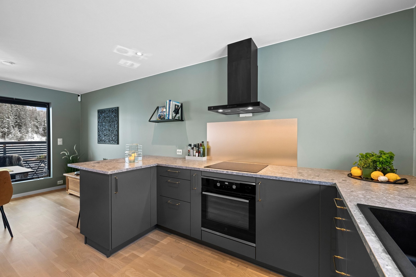 Electrolux komfyr med dampfunksjon Galleribilde