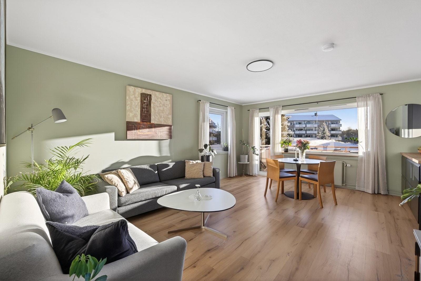 Velkommen til Fjellsvingen 11. Presentert av Eirik Halvorsen v/Nordvik Bolig. Foto: Truls Myklevik Galleribilde