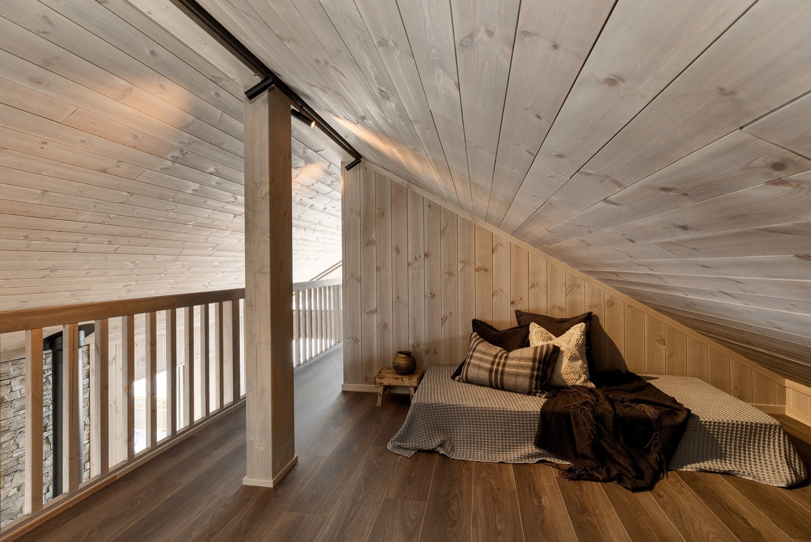 Oppe er det tre hemsrom Galleribilde