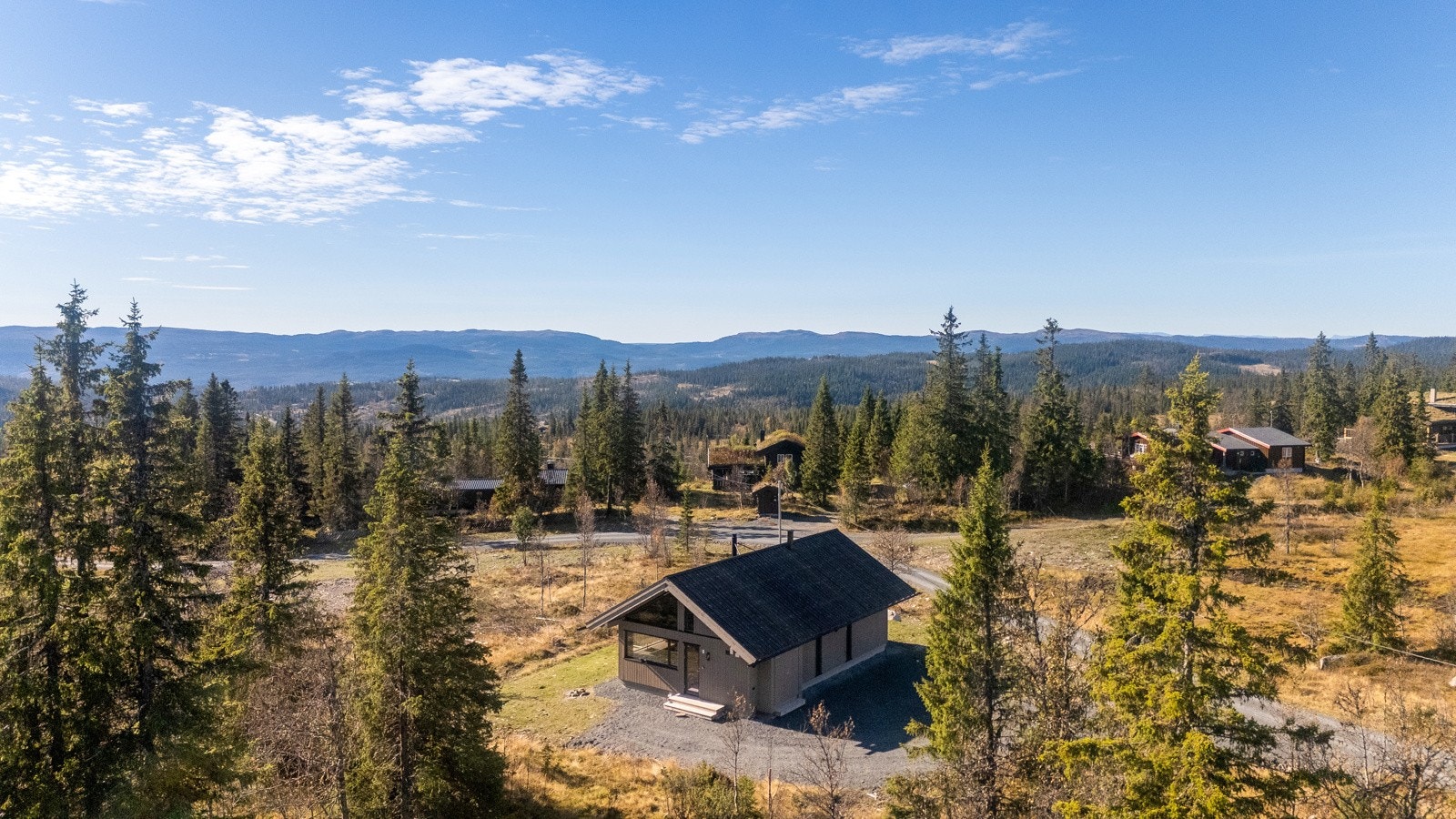 Nyoppført hytte levert av Hedda Hytter, type Hedvig. Galleribilde