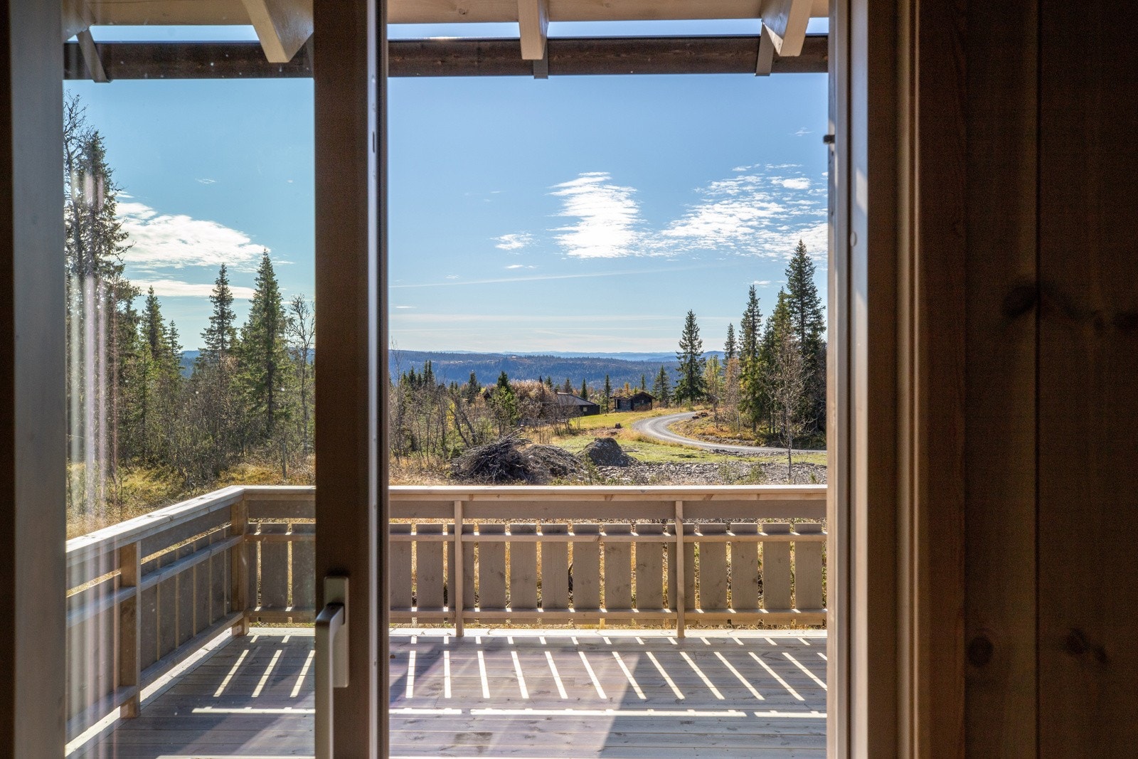 Her kan du gå rett ut på terrassen og nye utsikten Galleribilde