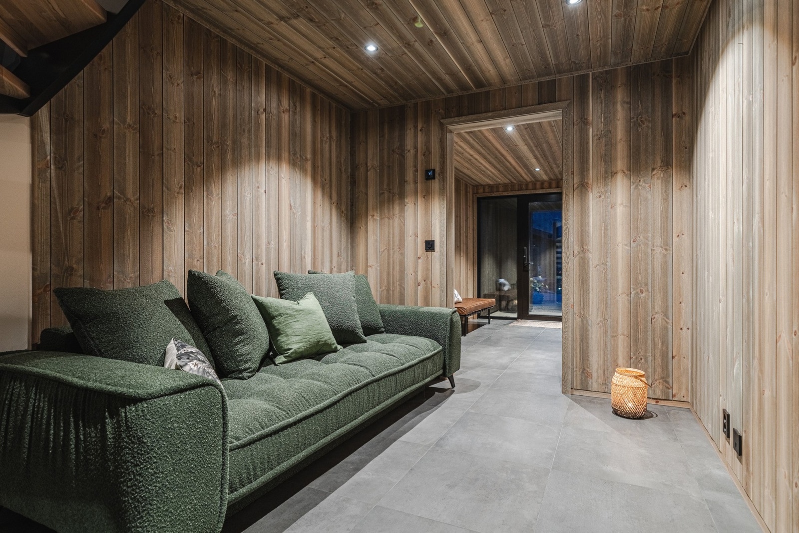 Det store hallen kan benyttes som en ekstra TV-krok, om behov. Galleribilde