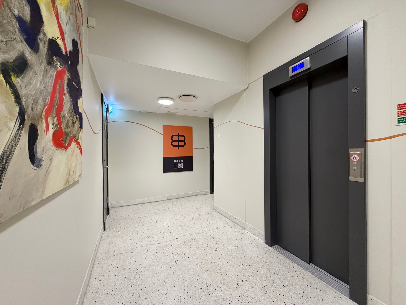 Gang utenfor lokale Galleribilde