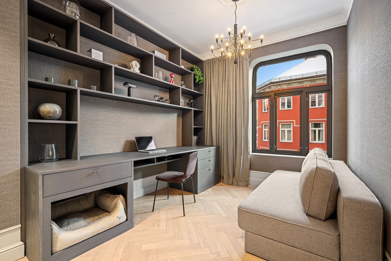 Soverom 2, i dag brukt som kontor/gjesterom. Galleribilde