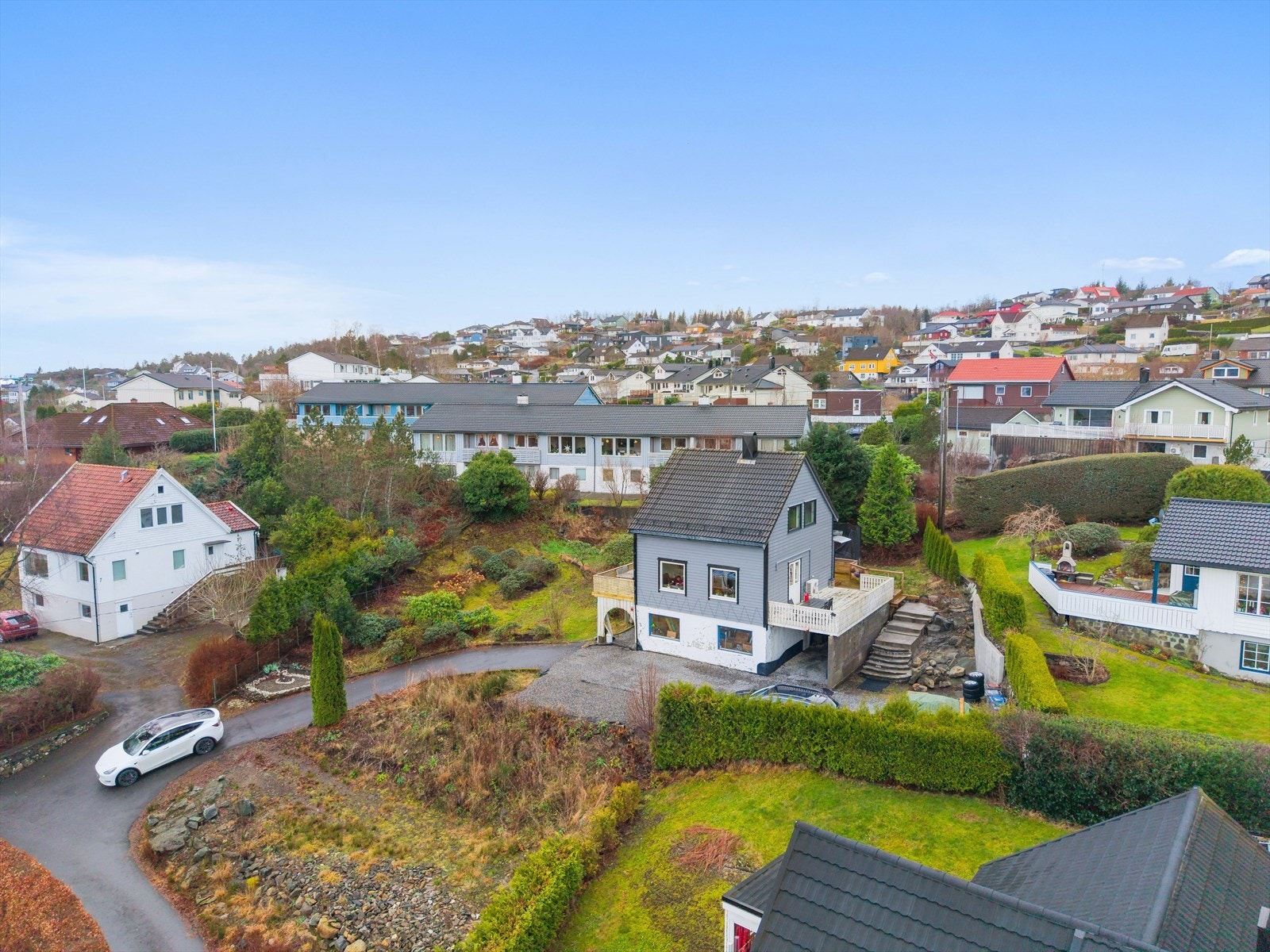 Populært, fredelig og attraktivt boområde. Galleribilde