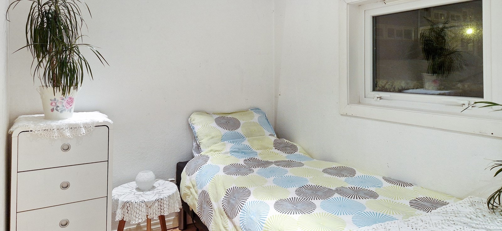 Det andre soverommet måler 6,2 m². Galleribilde